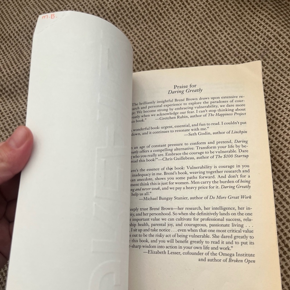 Daring Greatly by Brene Brown book - Picture 2 of 5